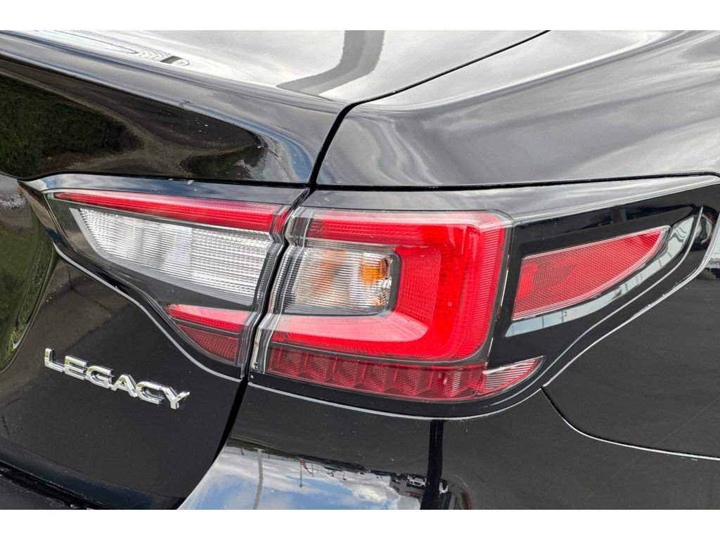 Used 2025 Subaru Legacy Premium image 30