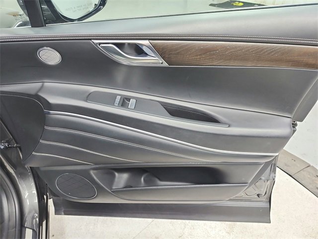 Used 2024 Genesis GV80 2.5T image 40