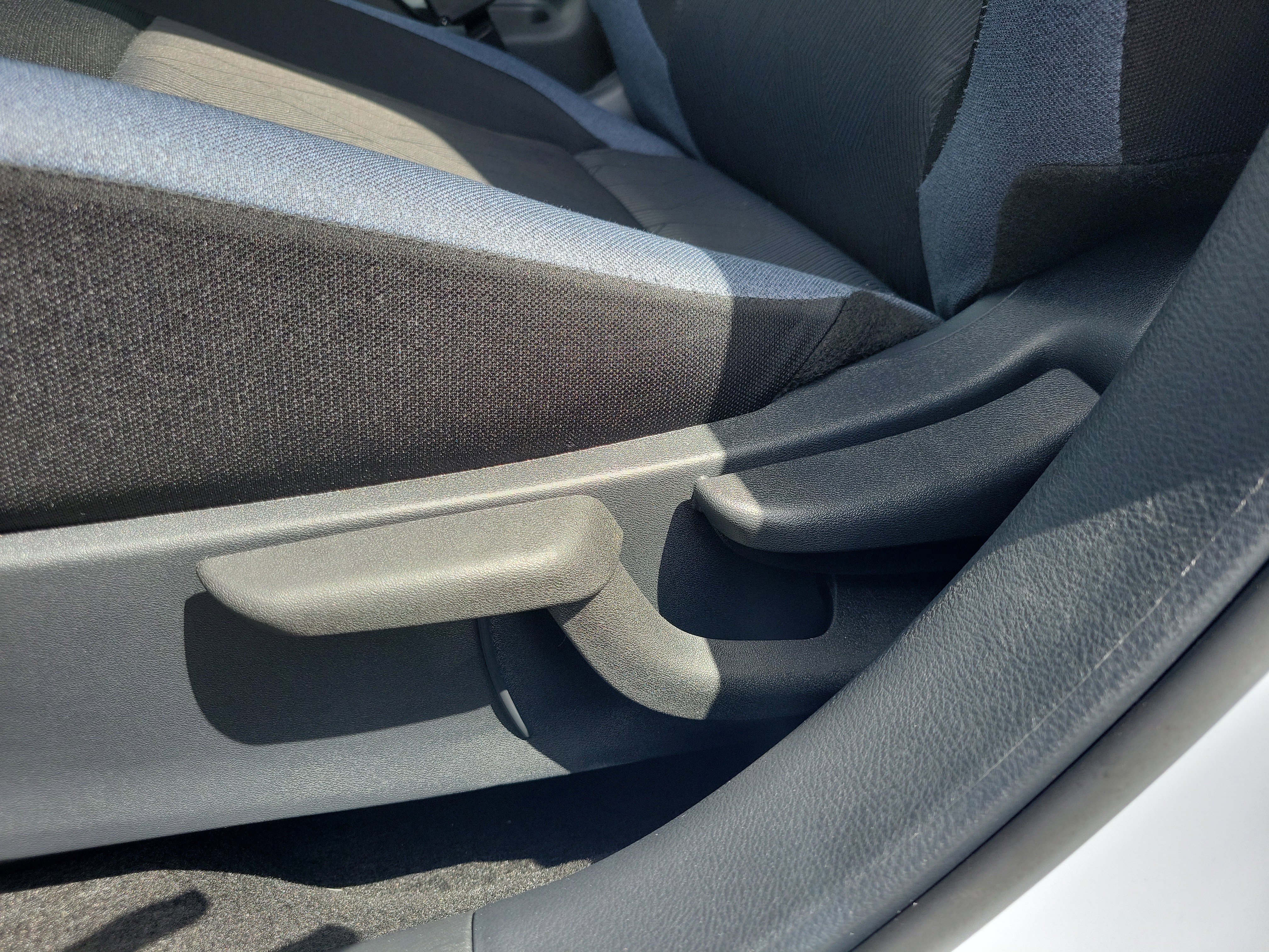 Certified 2024 Nissan Versa SV w/ Trunk Package FWD image 17