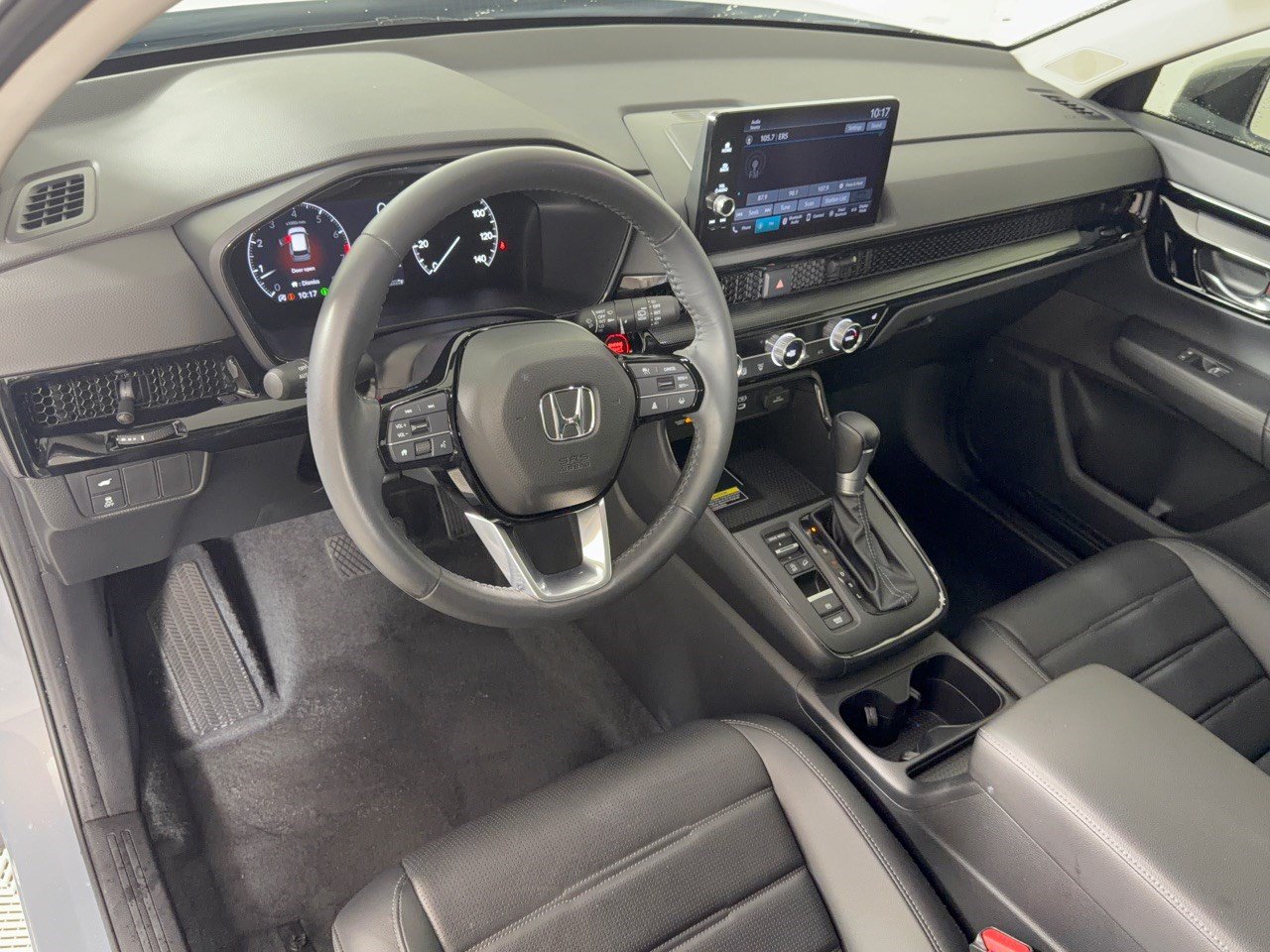 Used 2024 Honda CR-V EX-L image 4