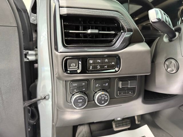Used 2025 GMC Yukon XL AT4 Ultimate image 15