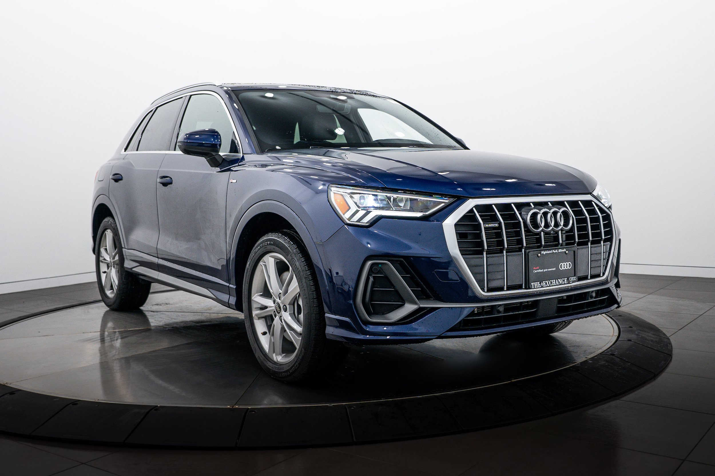 Certified 2023 Audi Q3 2.0T Premium Plus w/ Premium Plus Package AWD/4WD image 2