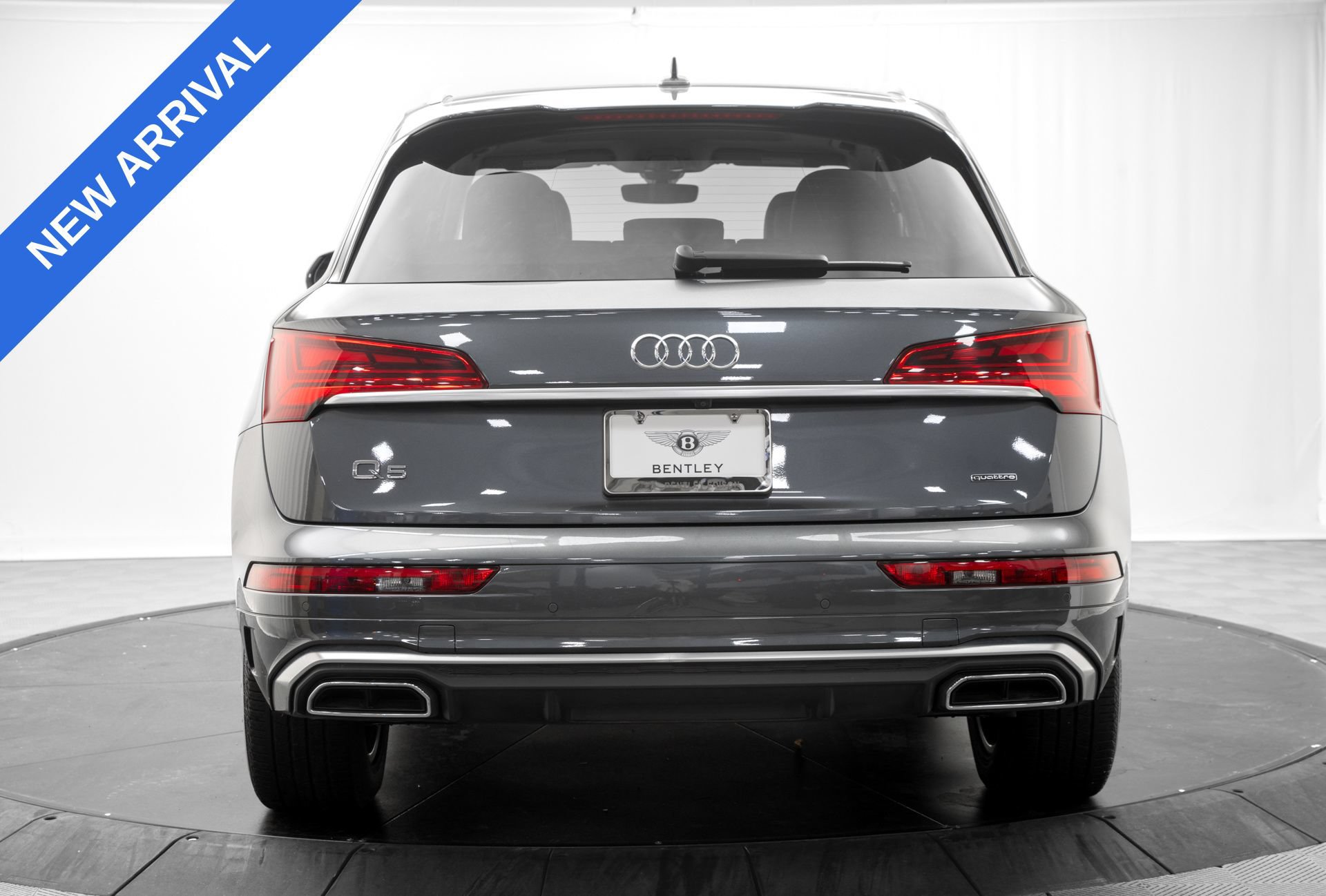 Used 2023 Audi Q5 2.0T Prestige AWD/4WD image 6