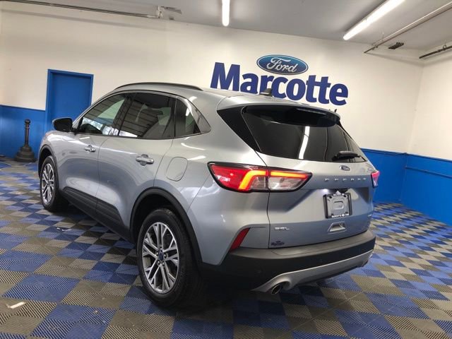 Certified 2022 Ford Escape SEL image 3