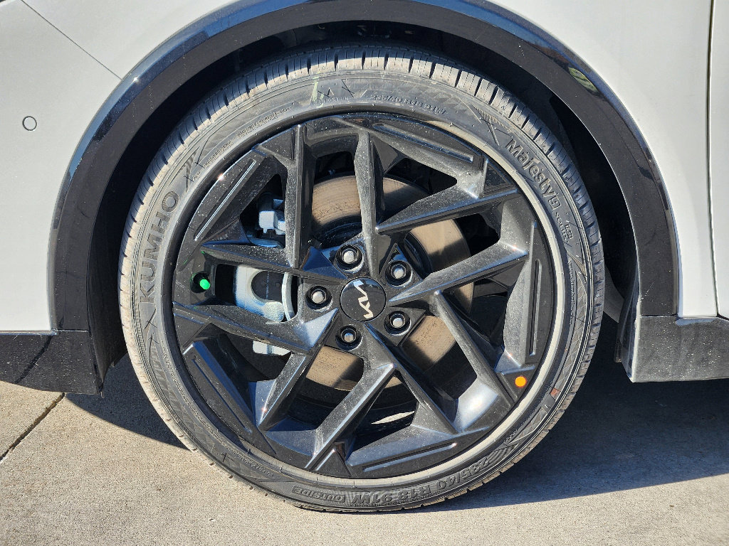 New 2025 Kia K4 GT-Line Turbo image 7