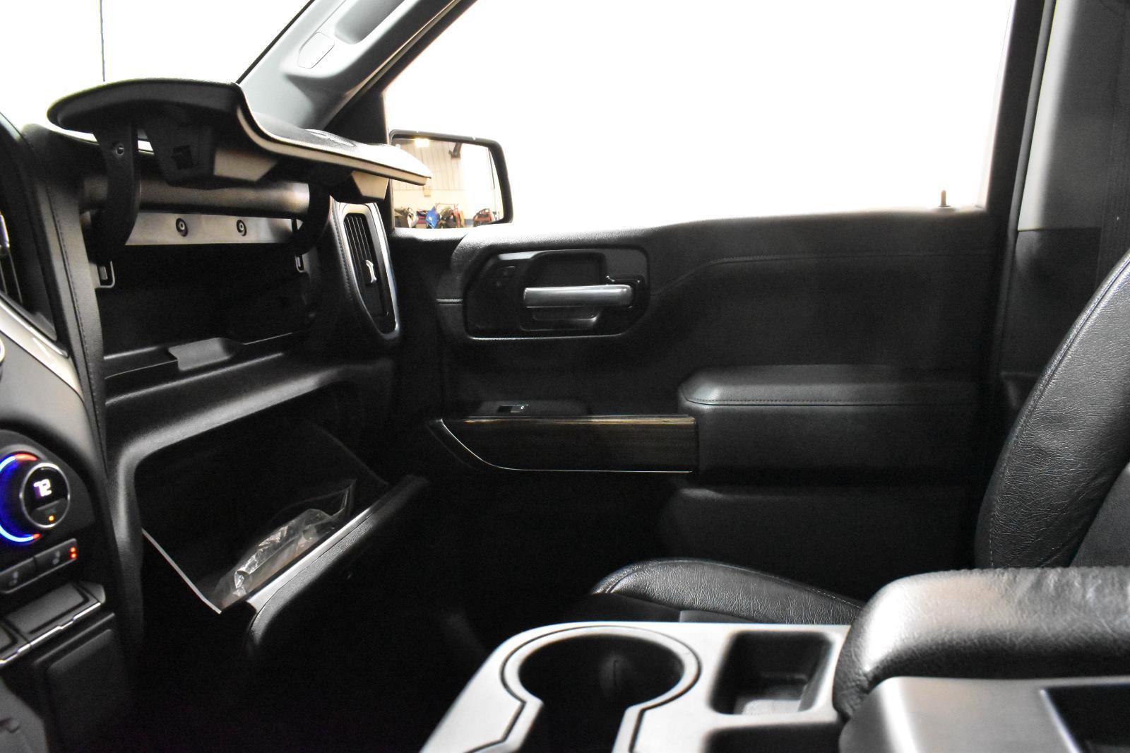 Used 2021 Chevrolet Silverado 1500 LT image 19