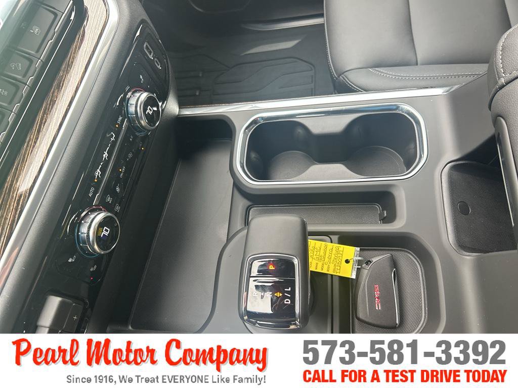 New 2026 GMC Sierra 1500 Elevation w/ Elevation Premium Package AWD/4WD image 19