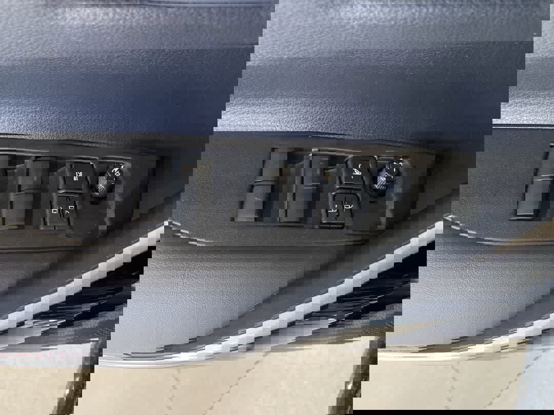 Used 2023 Toyota Corolla XSE image 13