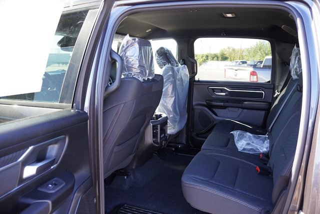 New 2026 RAM 1500 Big Horn AWD/4WD image 12