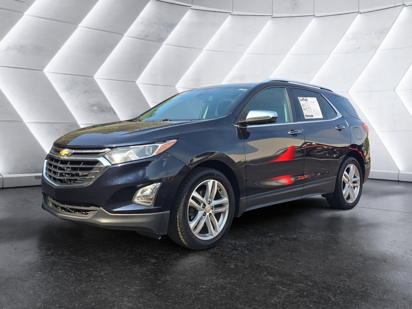 Used 2020 Chevrolet Equinox Premier image 1