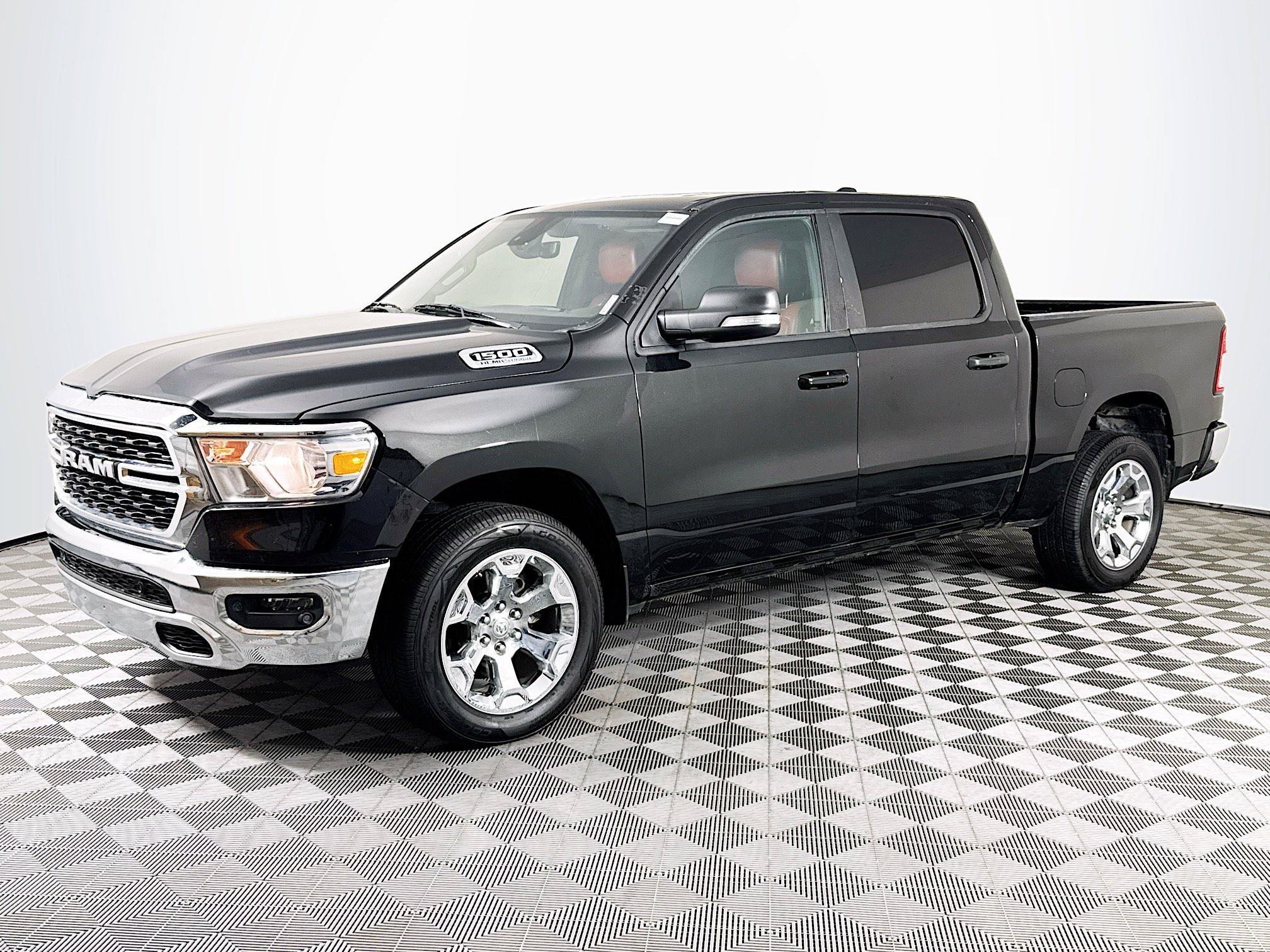 Used 2024 RAM 1500 Lone Star RWD image 4