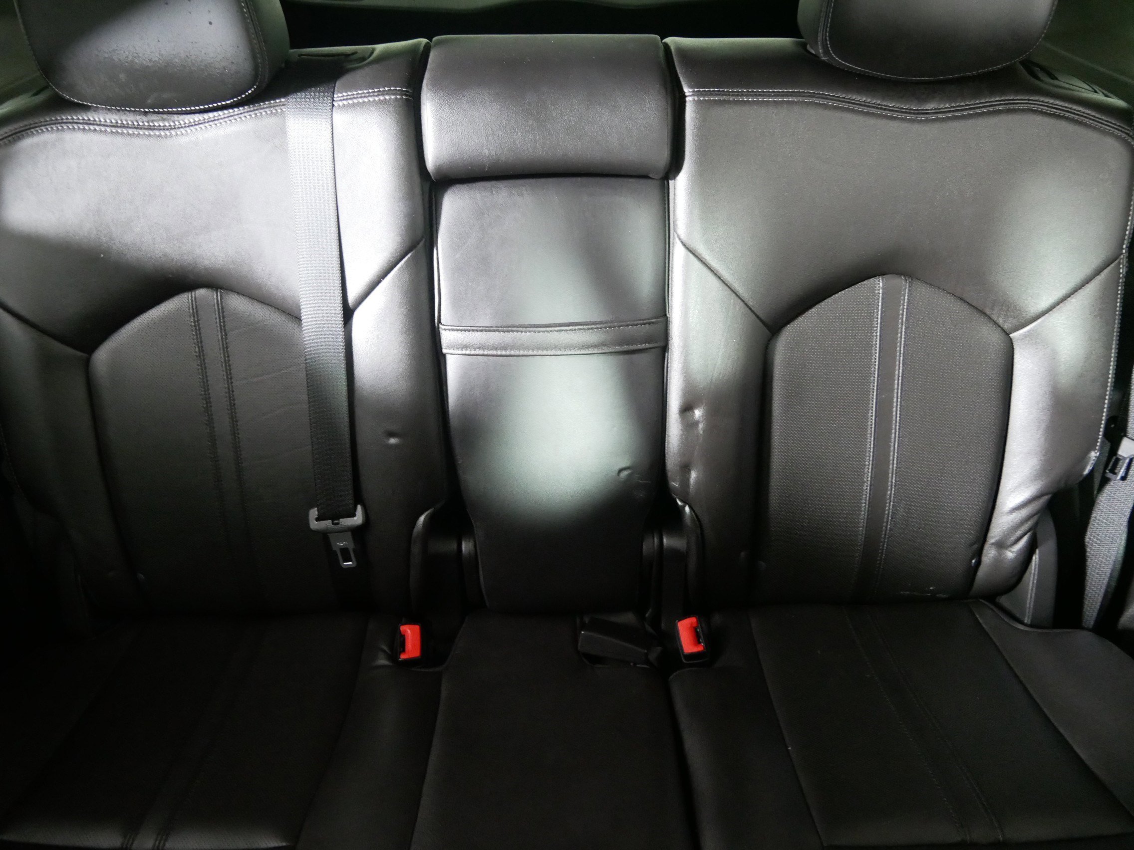 Used 2013 Cadillac SRX Luxury image 13