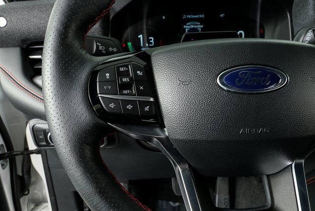 Used 2025 Ford Explorer ST-Line w/ Premium Package RWD image 10