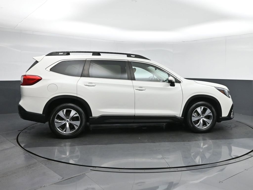 Used 2023 Subaru Ascent Premium w/ Convenience Package image 8