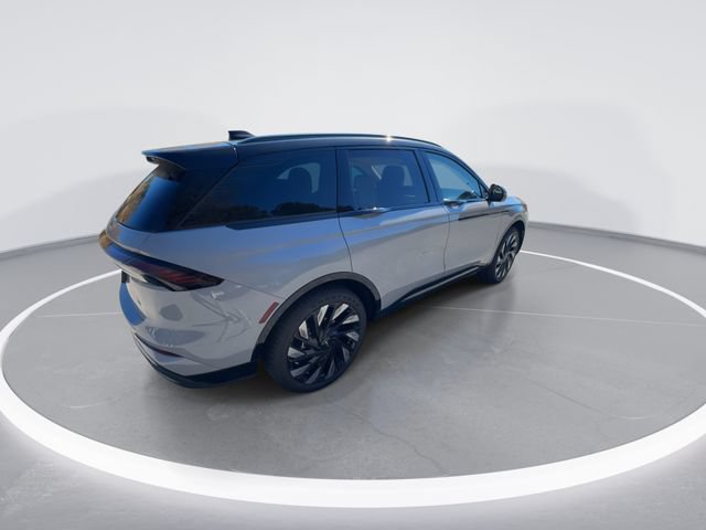 New 2026 Lincoln Nautilus Reserve w/ Jet Appearance Package AWD/4WD image 8
