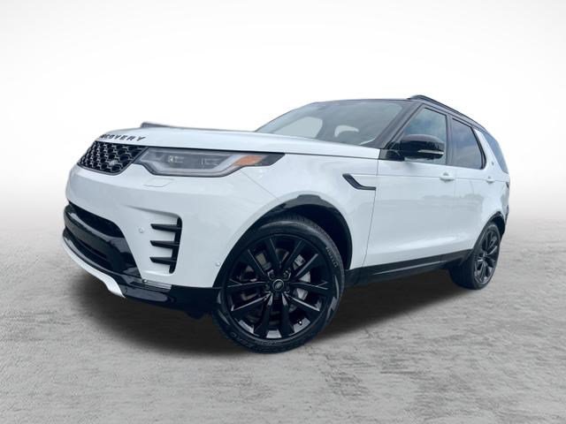 New 2026 Land Rover Discovery Dynamic SE