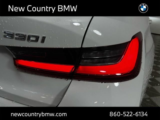 New 2026 BMW 330i xDrive Sedan w/ Convenience Package AWD/4WD image 31