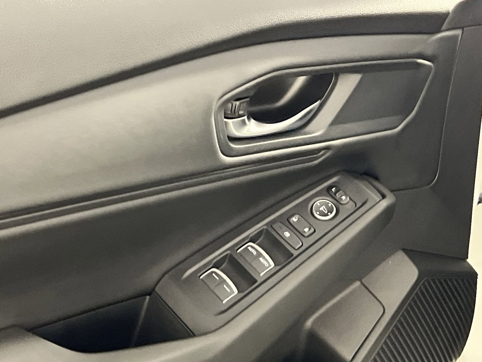 Used 2024 Honda Accord EX image 15