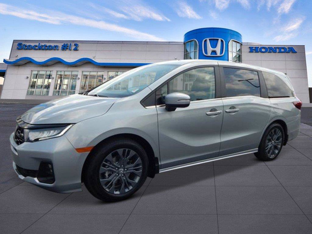 New 2026 Honda Odyssey Touring image 1
