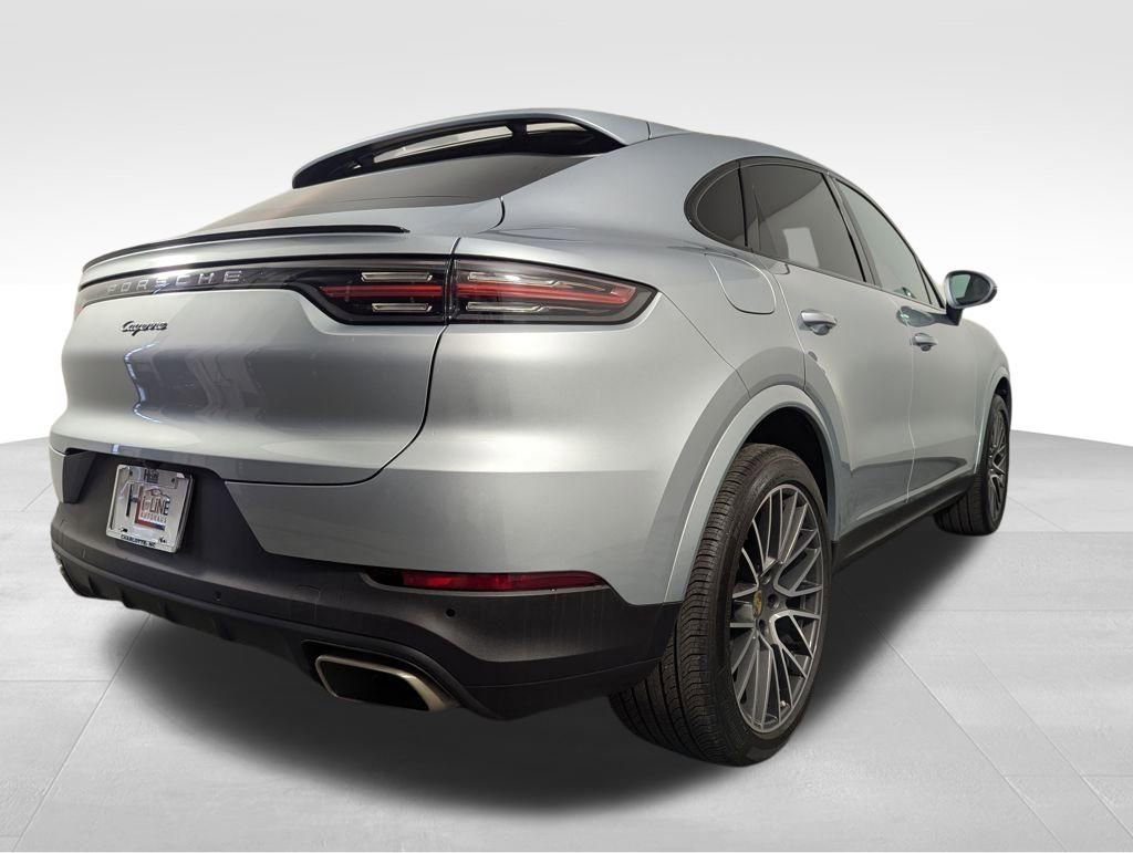 Used 2022 Porsche Cayenne Coupe image 61