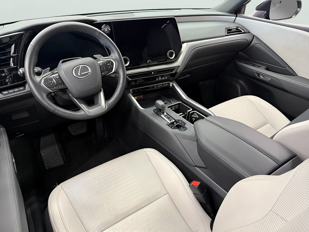 Used 2025 Lexus TX 350 AWD w/ Technology Package image 7
