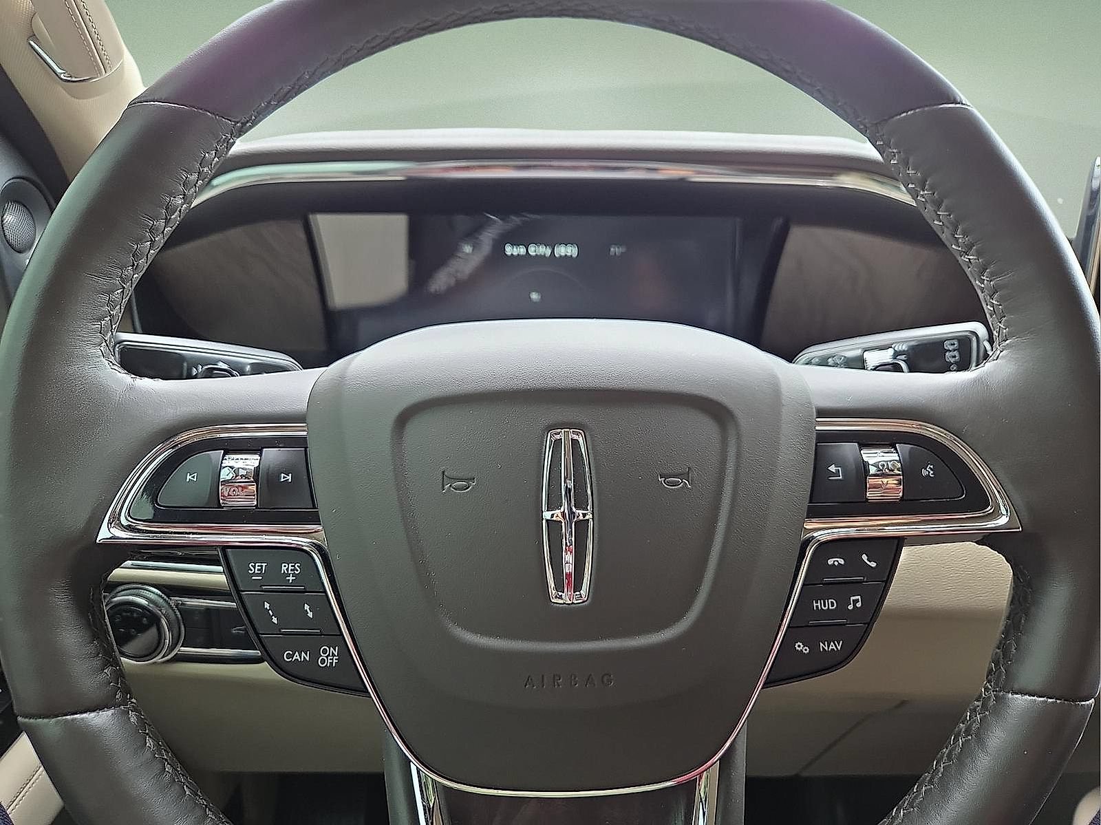 Used 2021 Lincoln Navigator L Reserve w/ Luxury Package AWD/4WD image 24