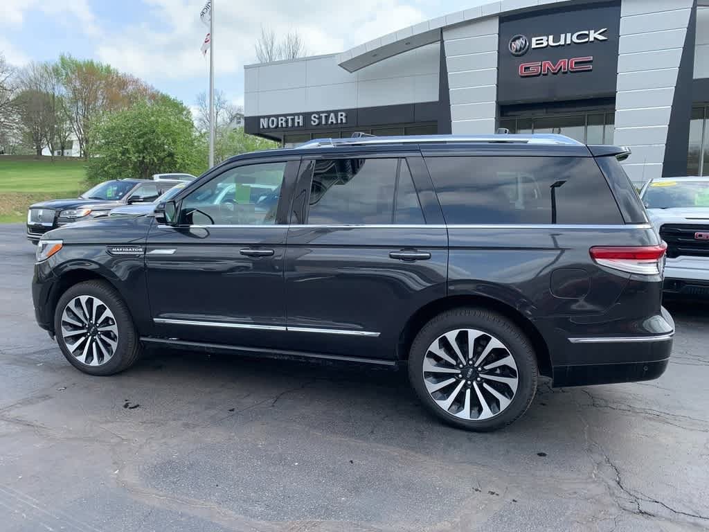 Used 2024 Lincoln Navigator Reserve video 2