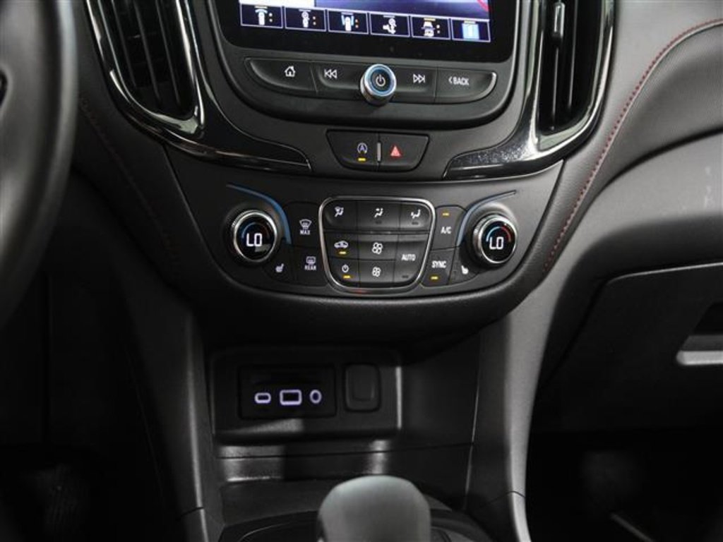 Certified 2022 Chevrolet Equinox RS w/ RS Leather Package image 14