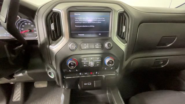 Used 2022 Chevrolet Silverado 1500 LT Trail Boss AWD/4WD image 30