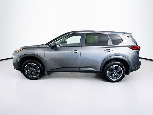 Certified 2026 Nissan Rogue SV AWD/4WD image 8