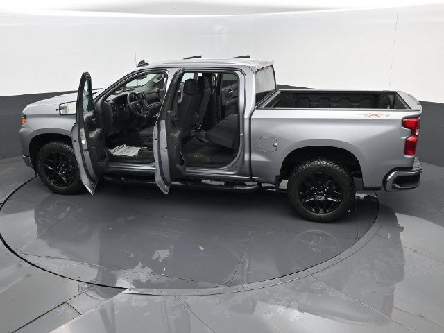 Used 2024 Chevrolet Silverado 1500 Custom w/ Turbomax Blackout Package AWD/4WD image 24