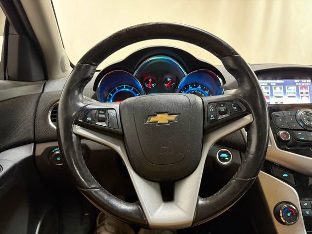 Used 2016 Chevrolet Cruze LT w/ RS Appearance Package FWD image 35