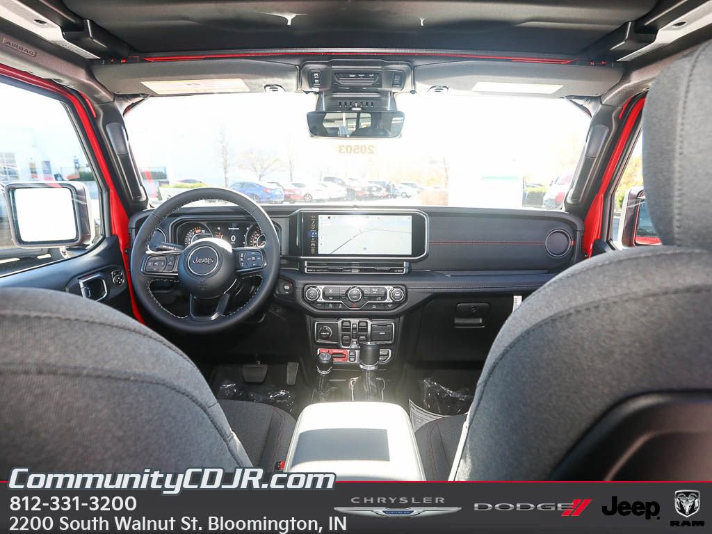 New 2026 Jeep Wrangler Unlimited Rubicon w/ Technology Group image 22