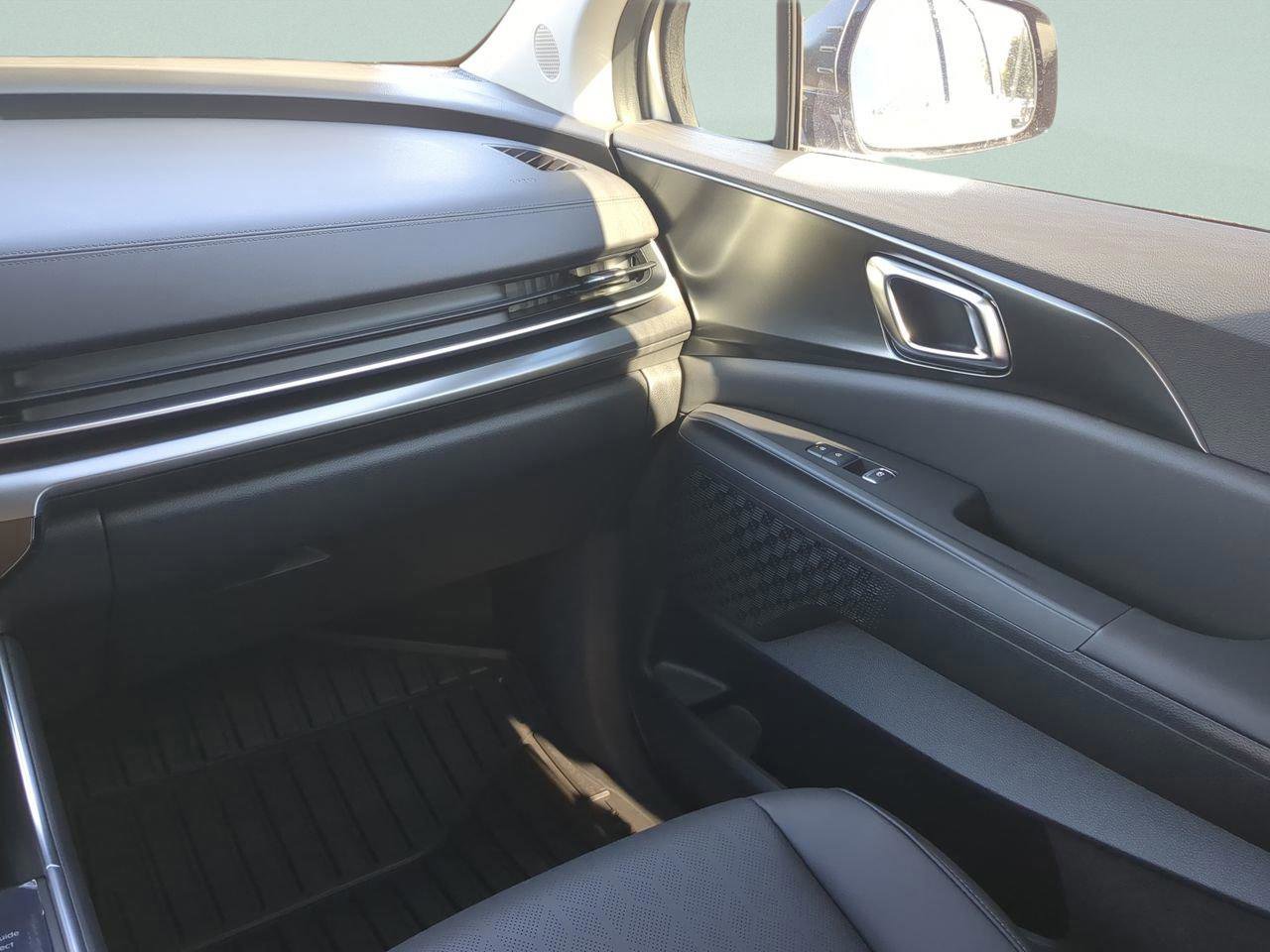 New 2026 Kia Carnival SX image 24