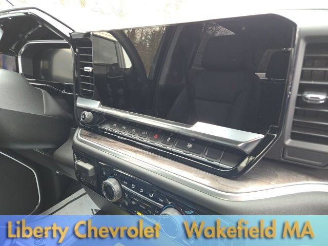 New 2026 Chevrolet Silverado 1500 LTZ w/ LPO, Dark Essentials Package AWD/4WD image 11