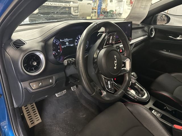 Used 2022 Kia Forte GT w/ GT Technology Package FWD image 13