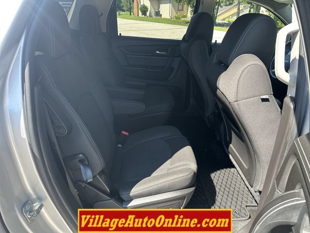 Used 2016 GMC Acadia SLE FWD image 35