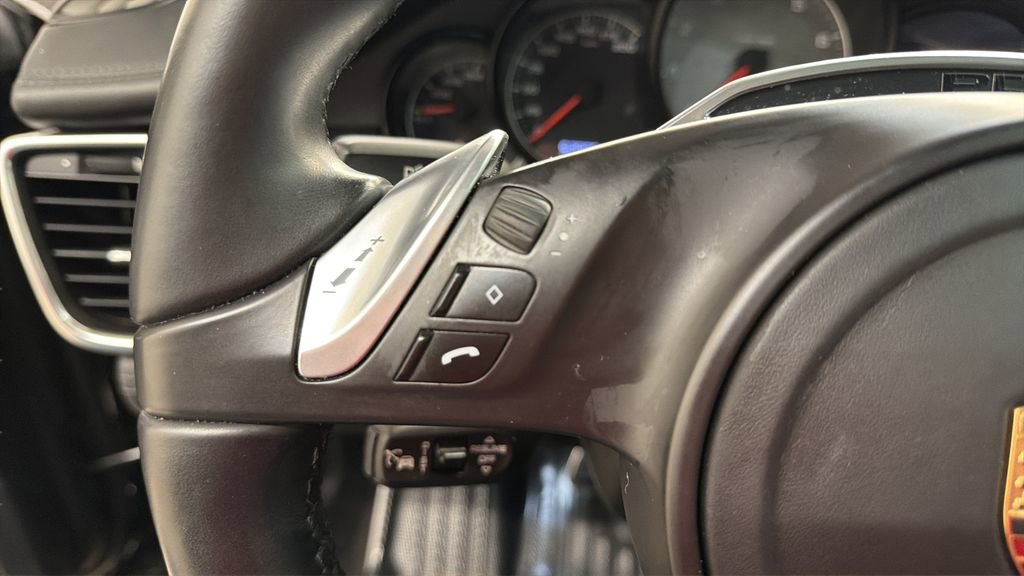 Used 2014 Porsche Panamera 4S Executive AWD/4WD image 19