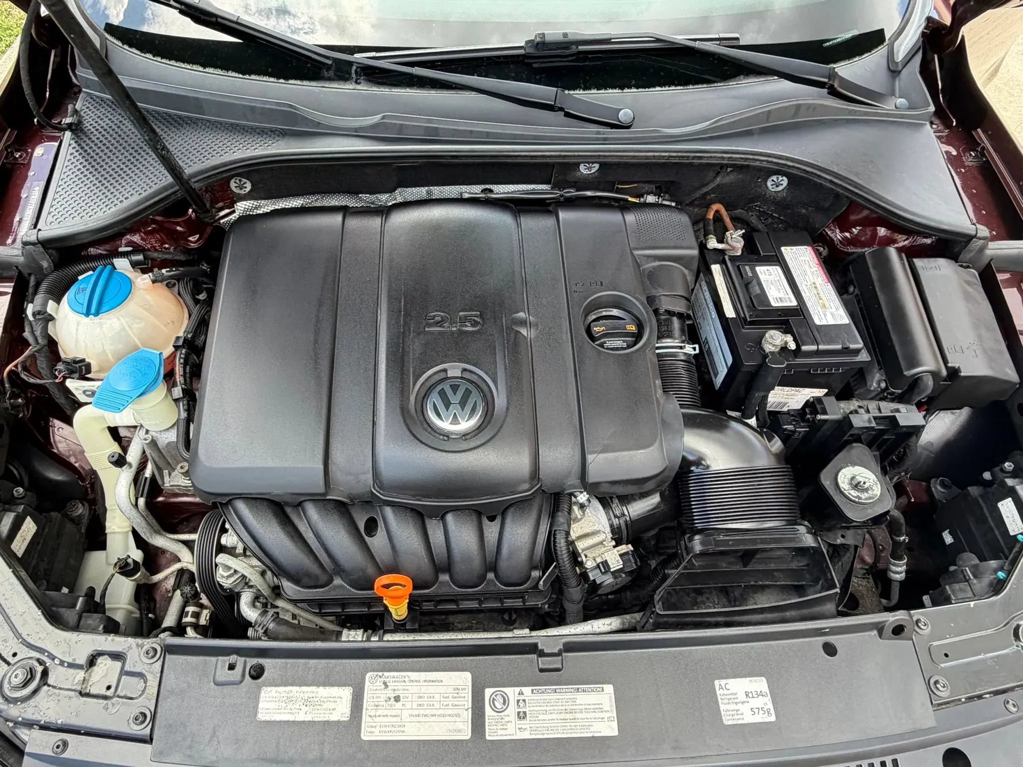 Used 2014 Volkswagen Passat 2.5 S FWD image 37
