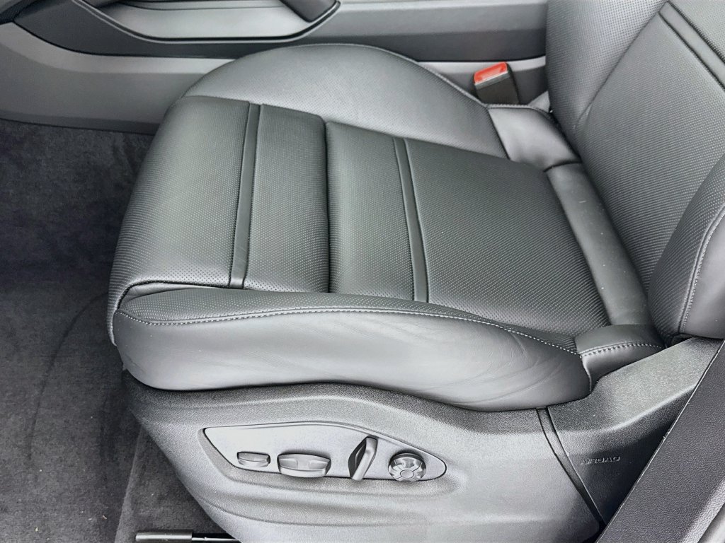 New 2026 Porsche Cayenne AWD/4WD image 13