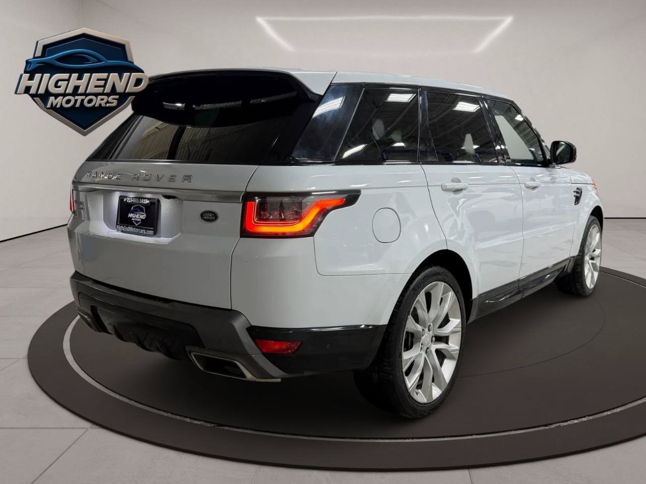 Used 2018 Land Rover Range Rover Sport HSE AWD/4WD image 6