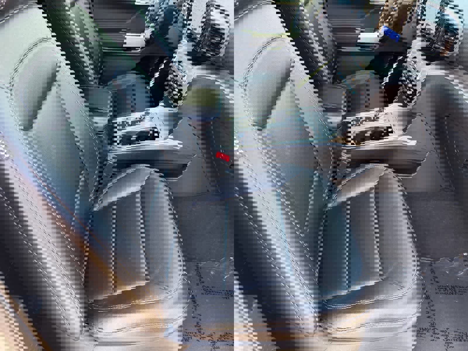 Used 2023 Ford Explorer XLT w/ Equipment Group 202A image 12