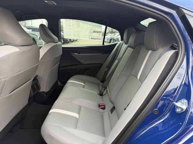 New 2026 Toyota Camry SE FWD image 25