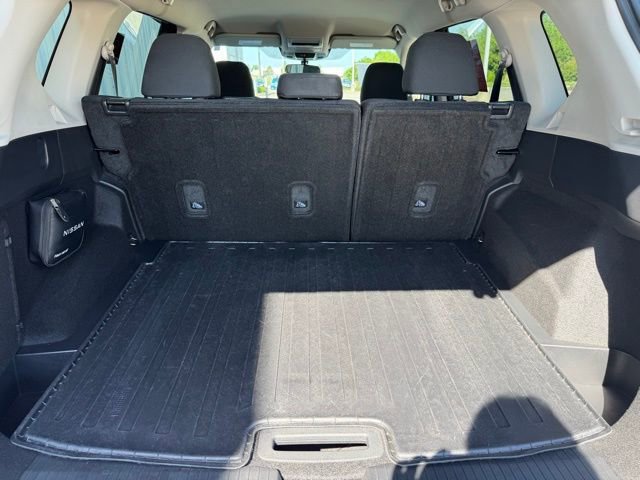 Certified 2025 Nissan Rogue S FWD image 31