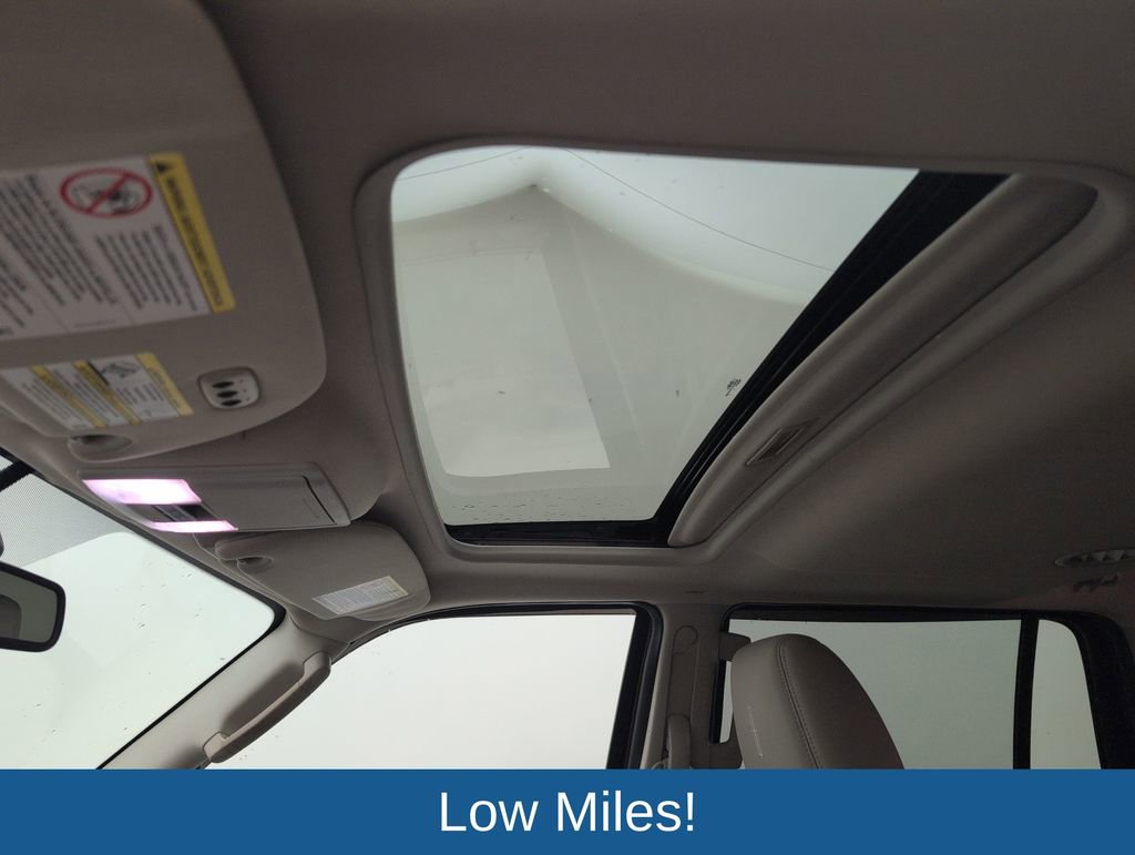 Used 2014 Lincoln Navigator 2WD image 8