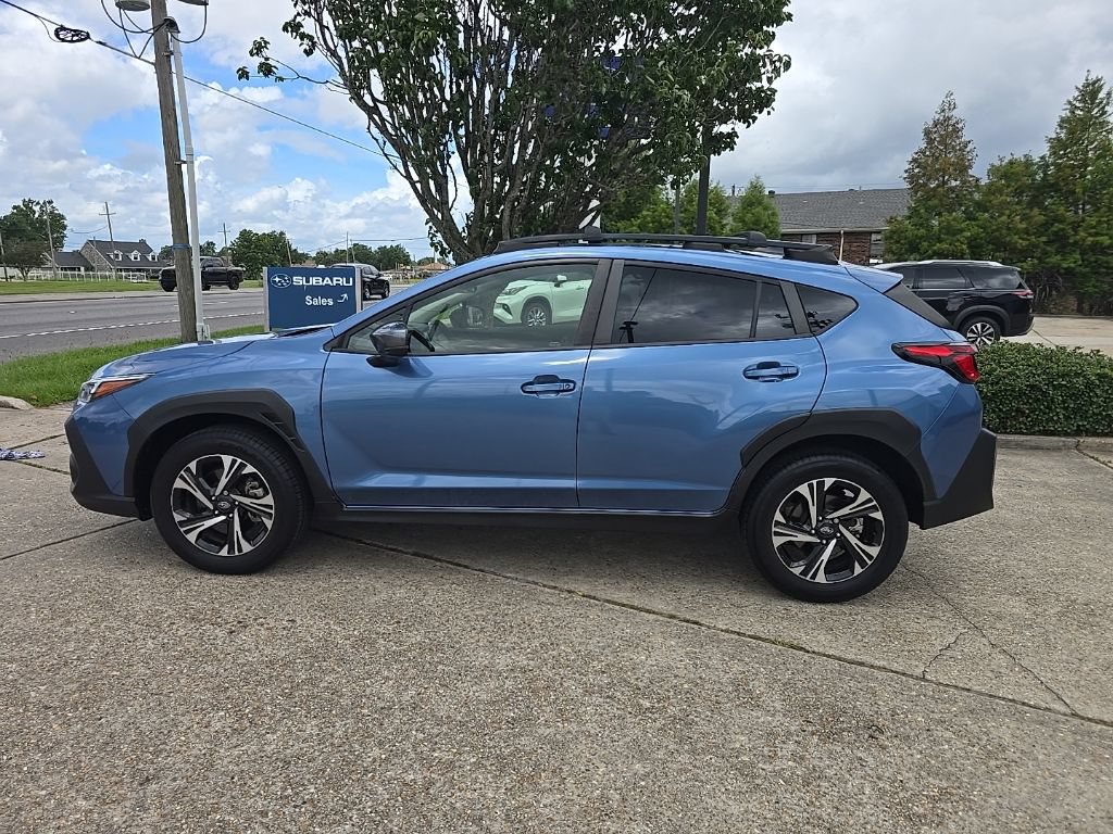 Used 2024 Subaru Crosstrek 2.0i Premium AWD/4WD image 4