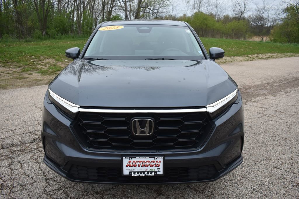 Used 2025 Honda CR-V LX image 11