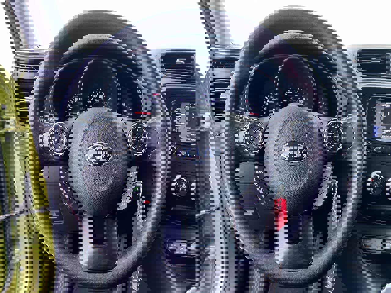 Used 2017 Kia Soul image 14