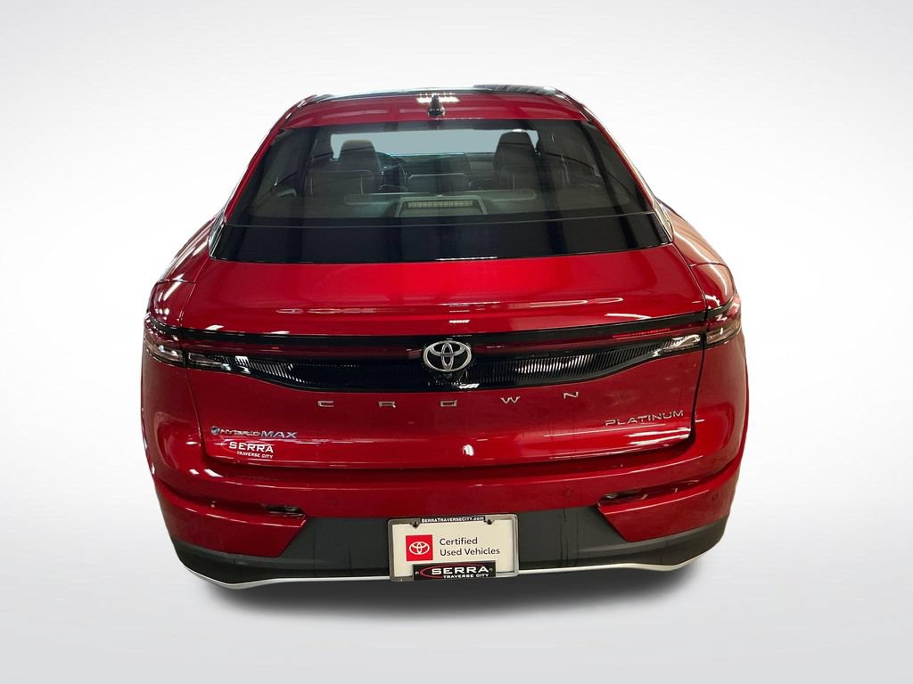 Certified 2025 Toyota Crown Platinum AWD/4WD image 4