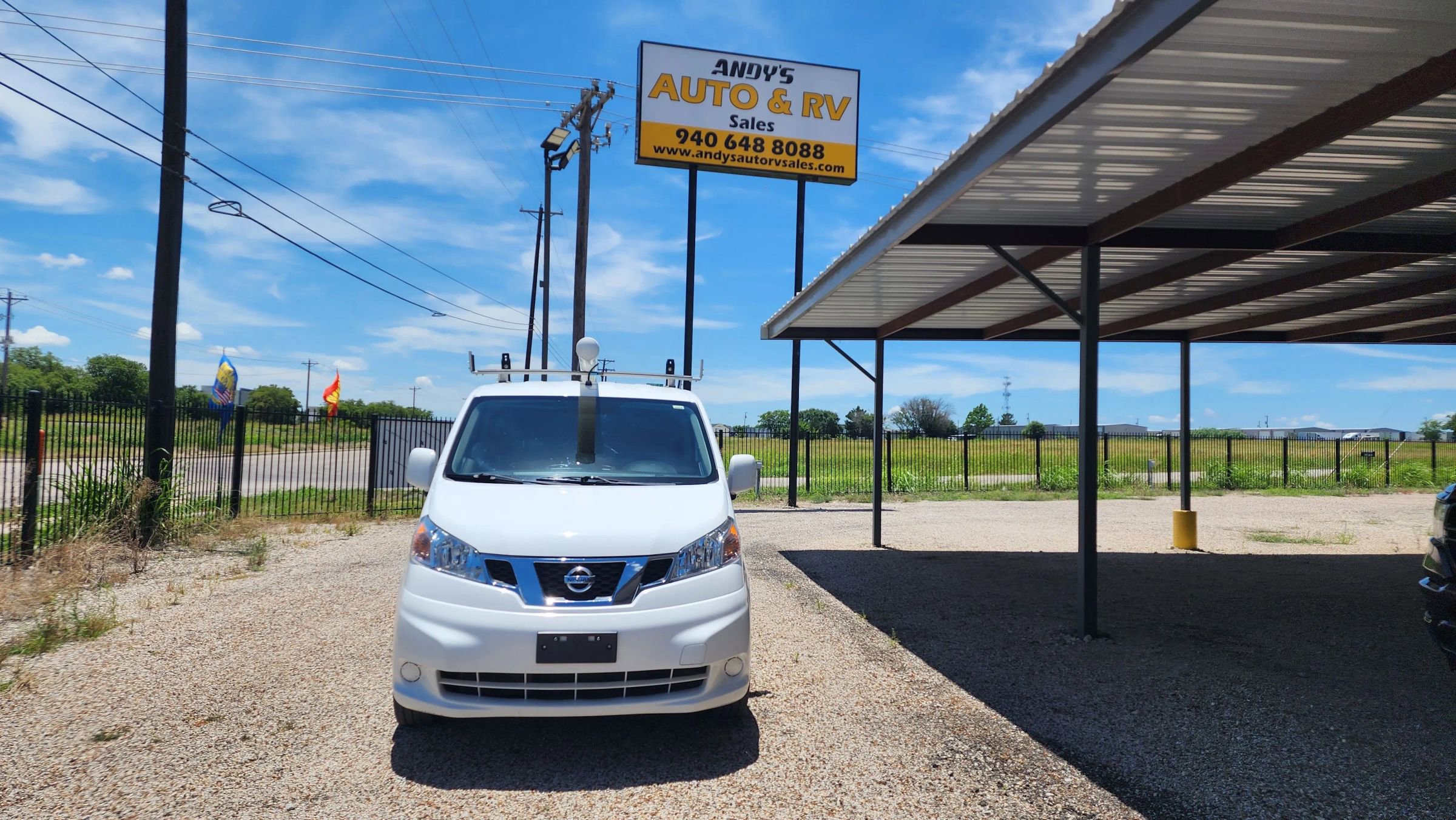 Used 2019 Nissan NV200 SV image 1